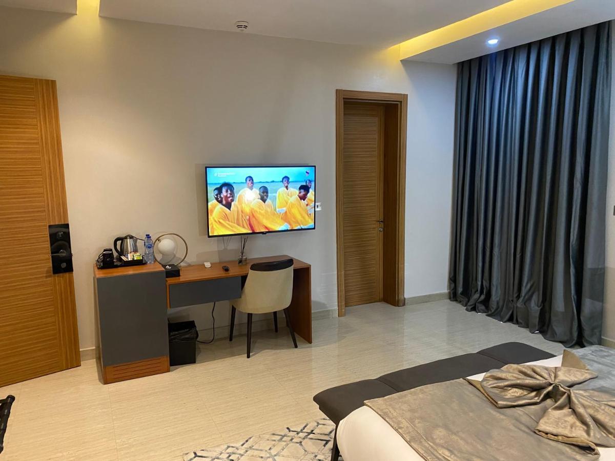 Wali'S Suites Abuja Eksteriør billede