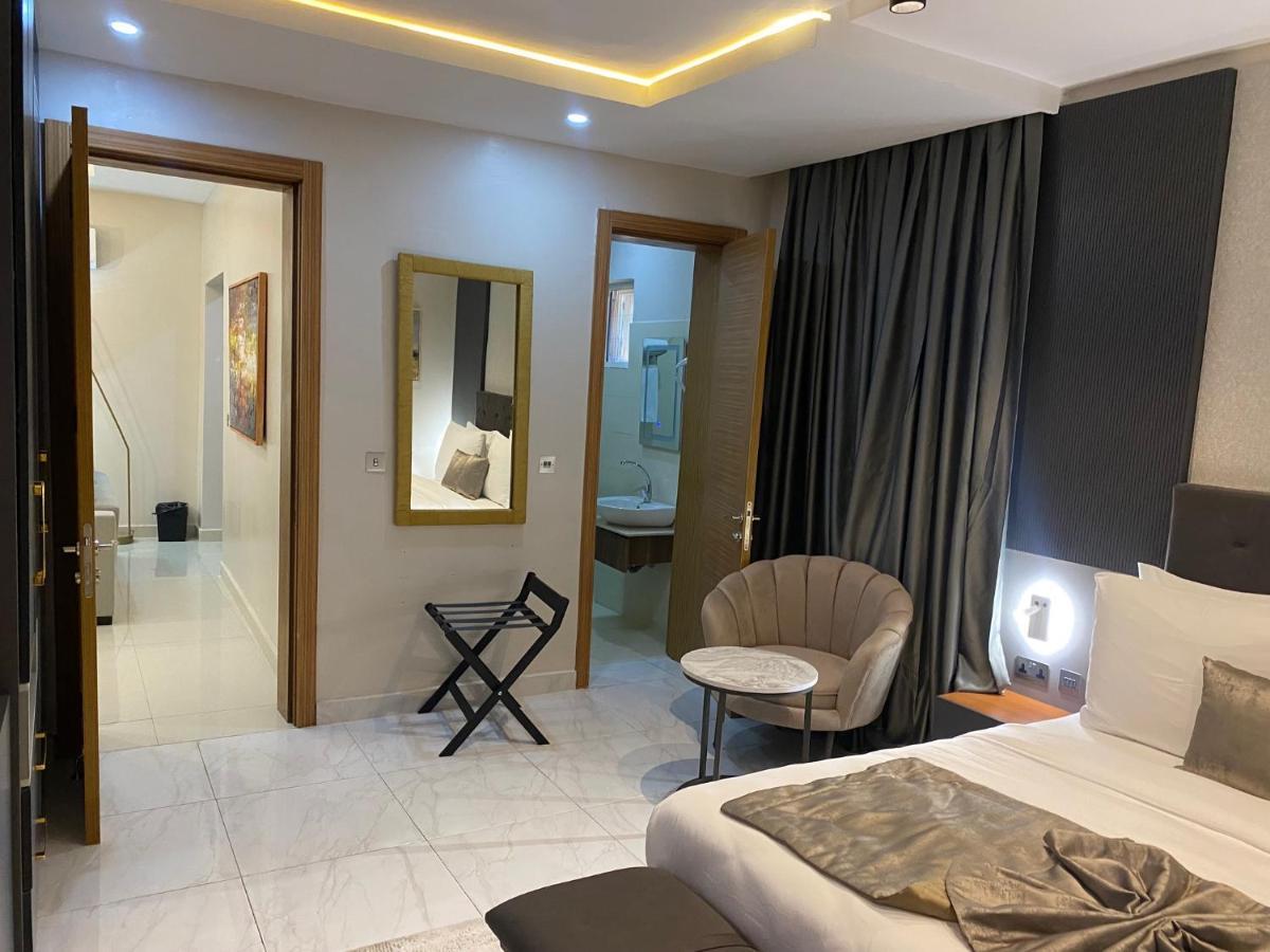 Wali'S Suites Abuja Eksteriør billede