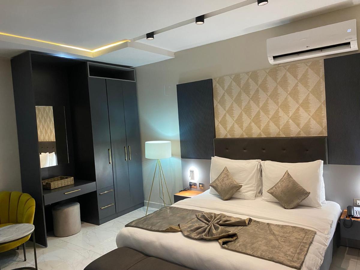Wali'S Suites Abuja Eksteriør billede