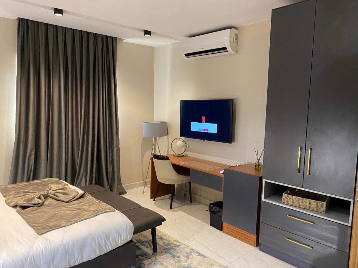 Wali'S Suites Abuja Eksteriør billede
