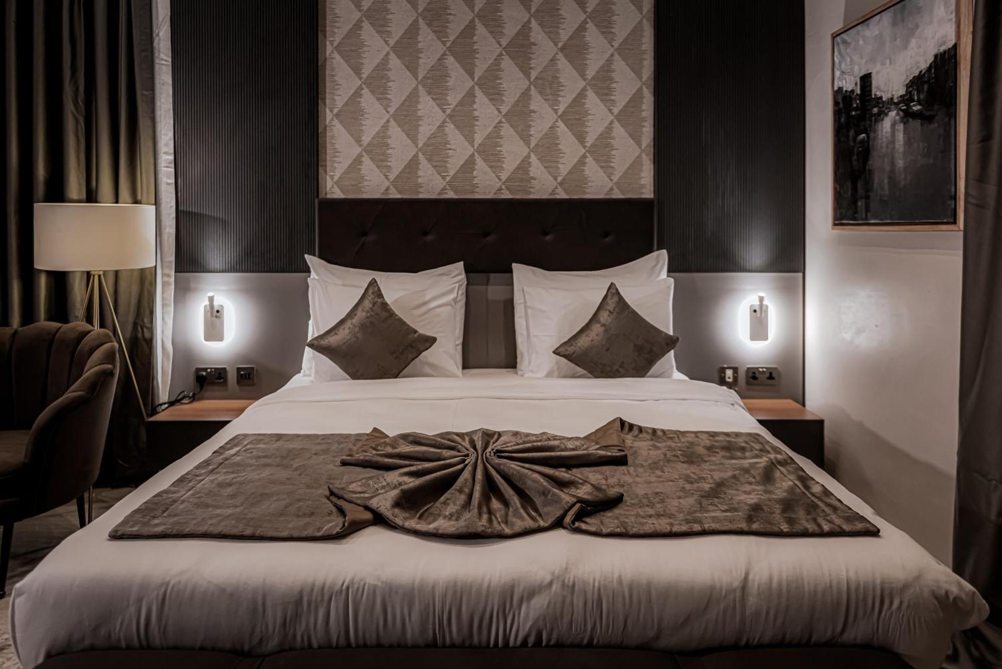Wali'S Suites Abuja Eksteriør billede