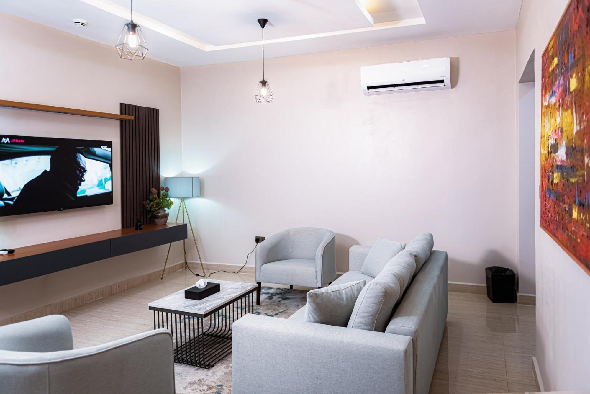 Wali'S Suites Abuja Eksteriør billede