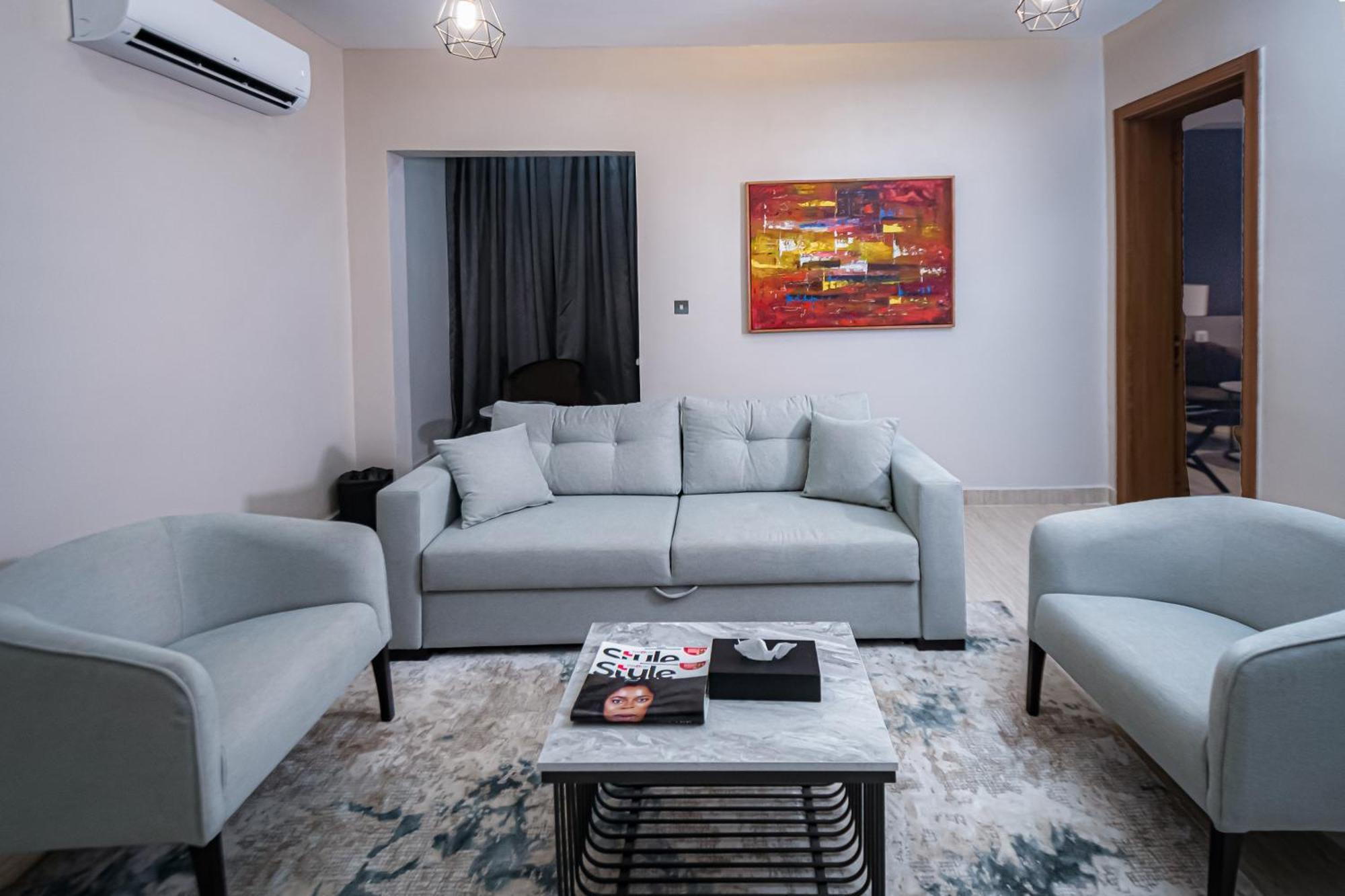 Wali'S Suites Abuja Eksteriør billede