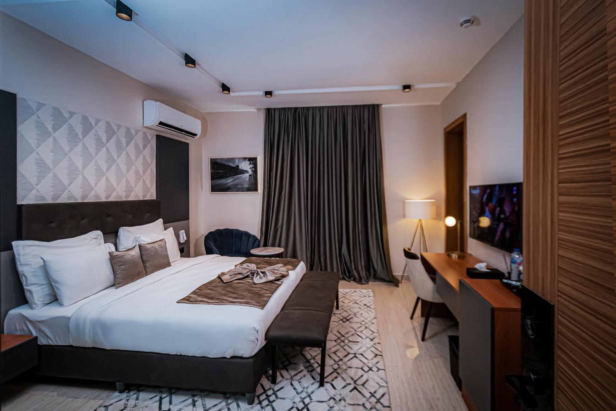 Wali'S Suites Abuja Eksteriør billede